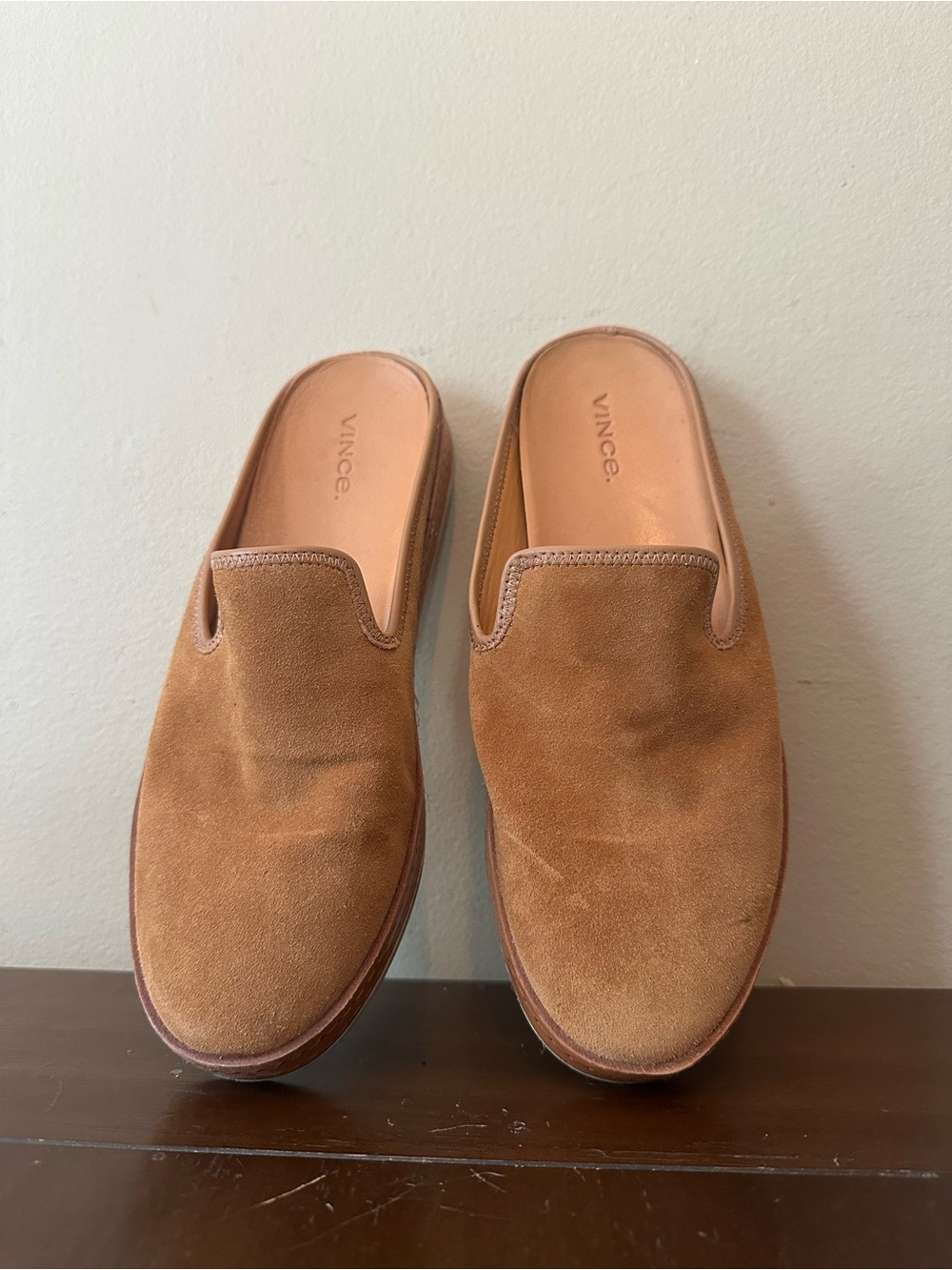 Vince Canella Slip-On Suede Flat Mules in Tan, Sz 7